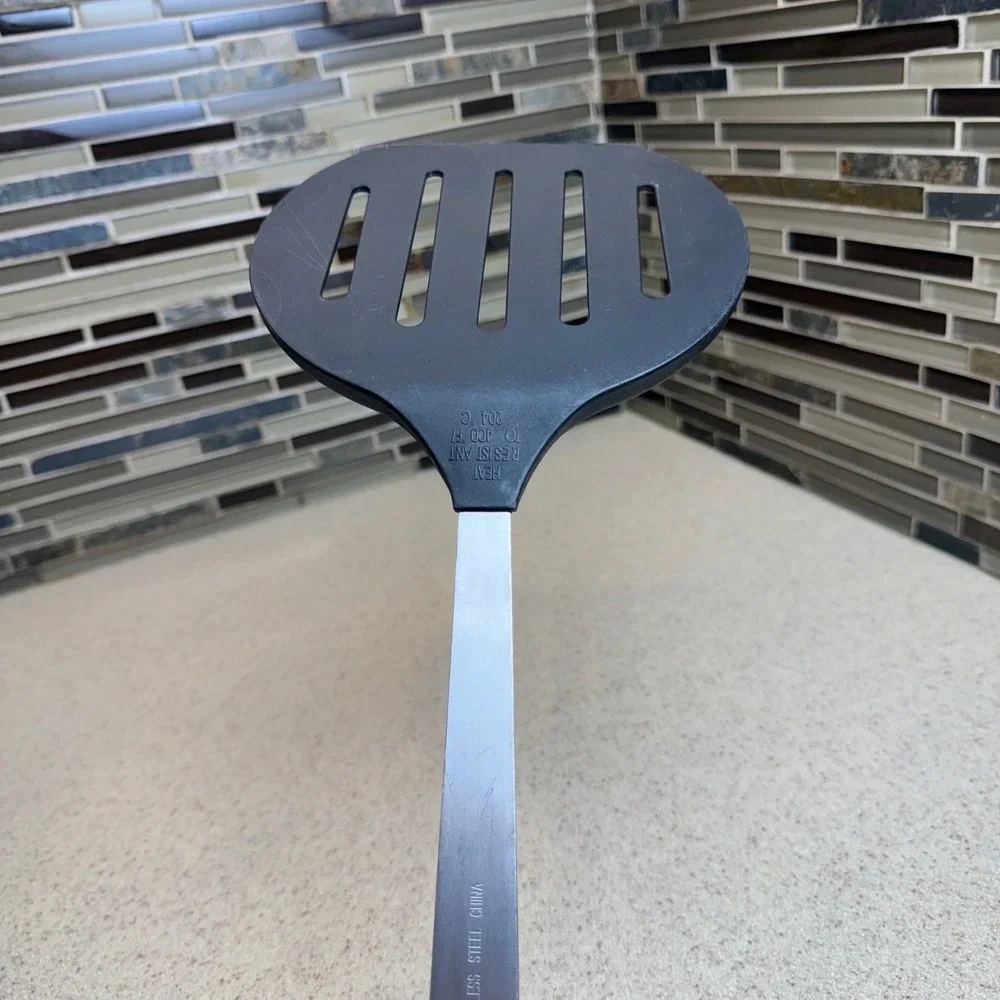 Amco XL Slotted Turner Spatula Black Nylon‎ Stainless Steel 13